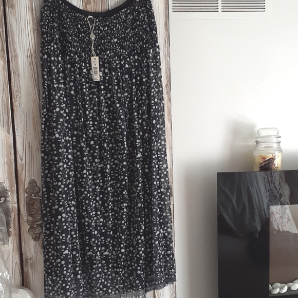 MAX STUDIO MAXI SKIRT NWT - Picture 1 of 7